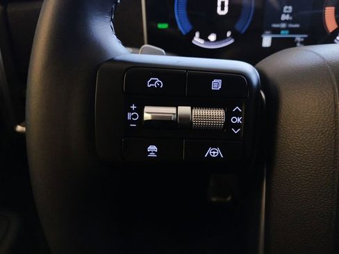 New 2026 Hyundai Santa Fe SE FWD image 17