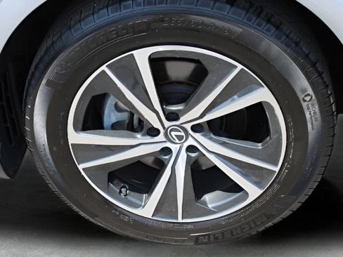 Used 2024 Lexus RX 350 Premium w/ Cold Area Package AWD/4WD image 3