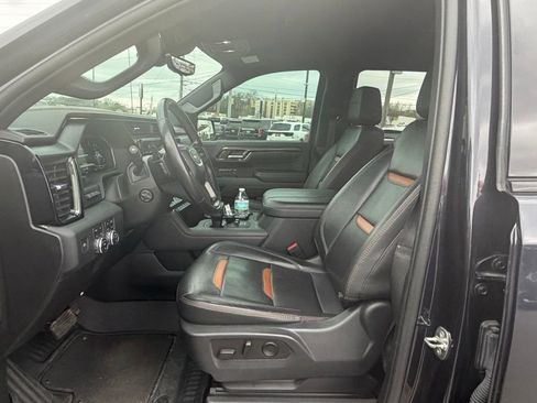 Used 2023 GMC Sierra 1500 AT4 w/ AT4 Premium Package image 10