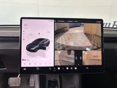 Used 2024 Tesla Model 3 Standard Range RWD image 12