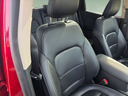 Used 2020 Ford Escape SEL AWD/4WD image 37