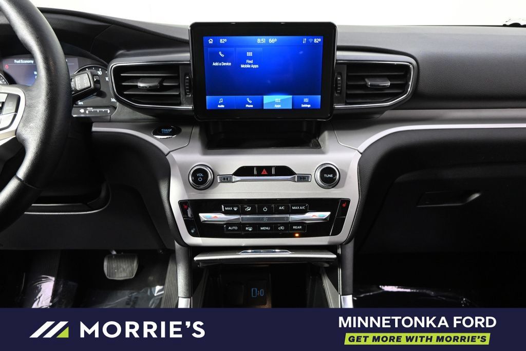 Used 2023 Ford Explorer XLT w/ Equipment Group 202A AWD/4WD image 28