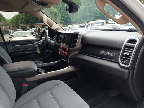 Used 2019 RAM 1500 Big Horn RWD image 17