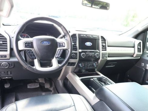 Used 2020 Ford F350 Lariat w/ Lariat Ultimate Package AWD/4WD image 12