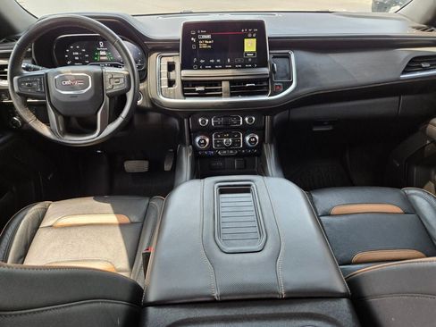 Used 2022 GMC Yukon AT4 AWD/4WD image 17