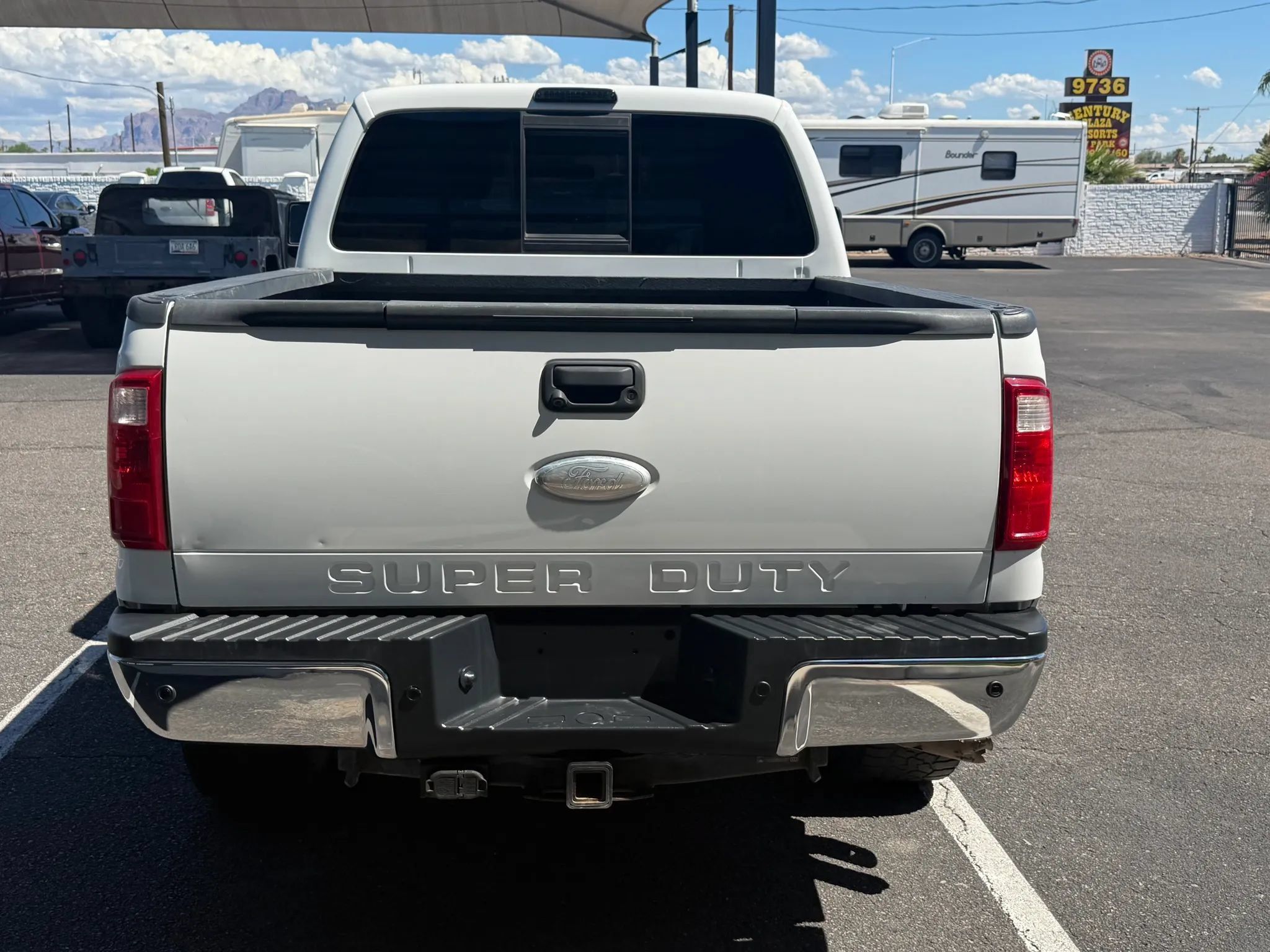 Used 2012 Ford F250 Lariat w/ Lariat Interior Pkg AWD/4WD image 7
