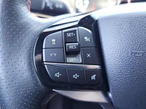 Used 2025 Ford Explorer ST-Line AWD/4WD image 11