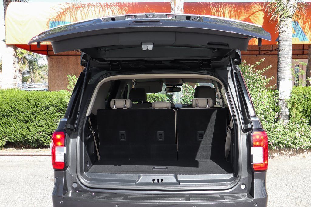Used 2022 Ford Expedition XLT AWD/4WD image 8