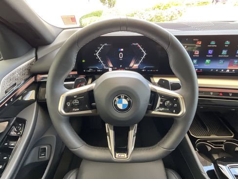 Certified 2026 BMW 540i xDrive w/ Executive Package AWD/4WD image 13