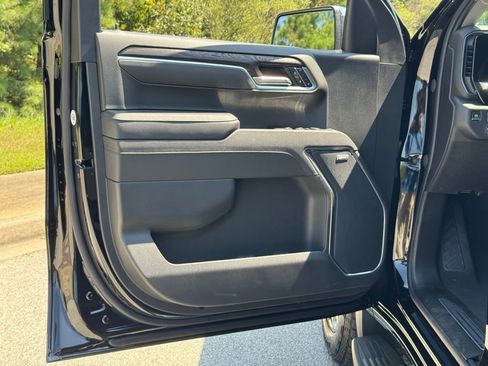 New 2026 GMC Sierra 1500 SLT w/ SLT Premium Plus Package image 17