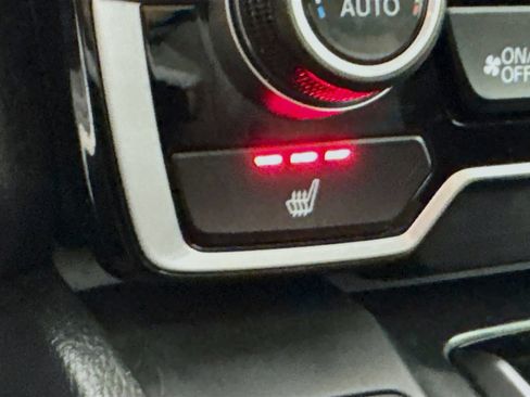 Used 2017 Honda CR-V EX image 17