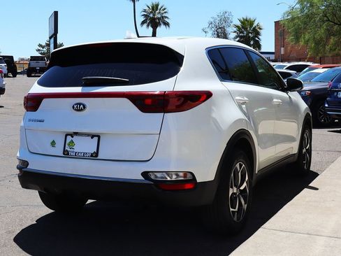 Used 2020 Kia Sportage LX image 13