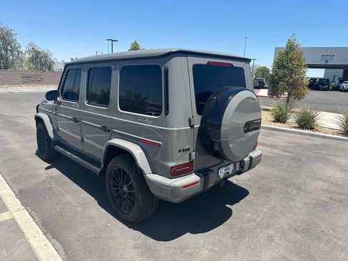 Used 2024 Mercedes-Benz G 550 image 2