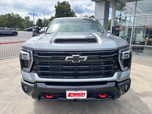 Used 2025 Chevrolet Silverado 2500 LT w/ Trail Boss Package AWD/4WD image 8
