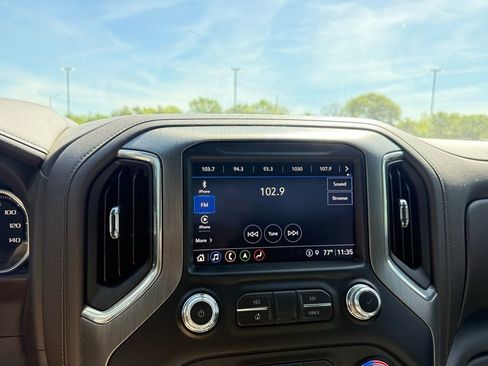 Used 2022 GMC Sierra 2500 Denali w/ Denali Ultimate Package image 15