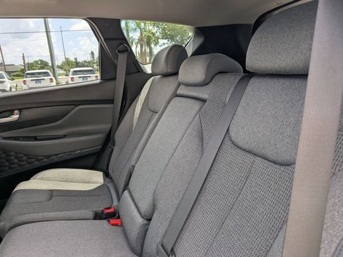 Used 2023 Hyundai Santa Fe SEL AWD/4WD image 19