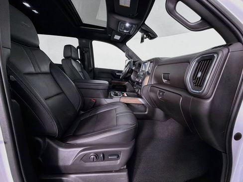 Used 2023 Chevrolet Silverado 2500 High Country w/ LPO, Dark Essentials Package AWD/4WD image 31
