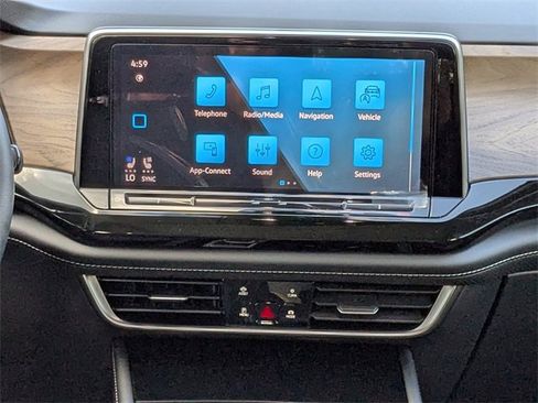 New 2026 Volkswagen Atlas SE image 20