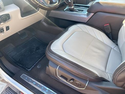 Used 2020 Ford F150 Limited w/ Trailer Tow Package image 28