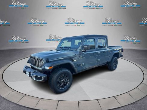 New 2026 Jeep Gladiator Sport image 7