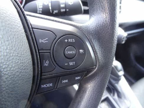 Certified 2024 Toyota RAV4 XLE FWD image 19