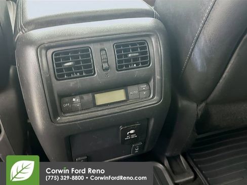 Used 2014 Nissan Pathfinder SL w/ SL Premium Package image 24