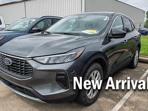 Used 2023 Ford Escape Active AWD/4WD image 1