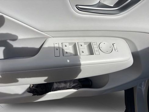 Used 2026 Hyundai Kona SEL Premium AWD/4WD image 24