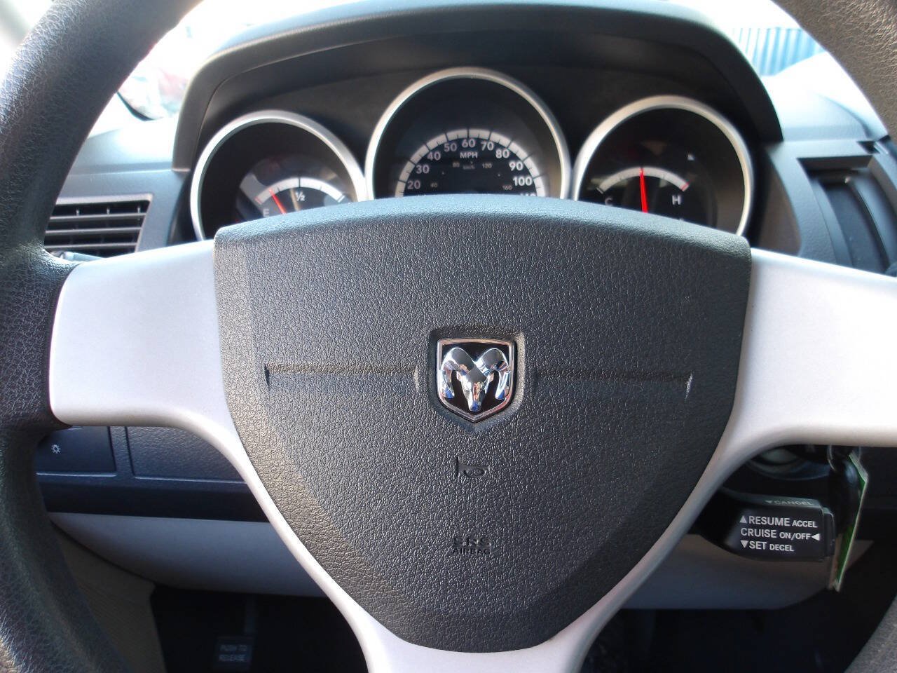 Used 2008 Dodge Grand Caravan SE FWD image 14
