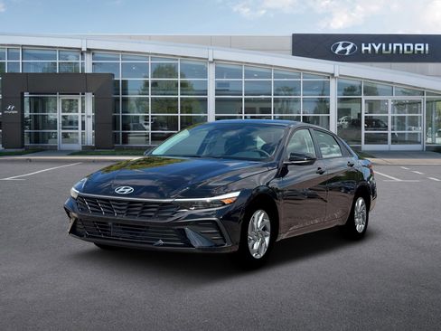 New 2026 Hyundai Elantra Blue image 1