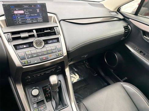 Used 2015 Lexus NX 200t FWD image 25