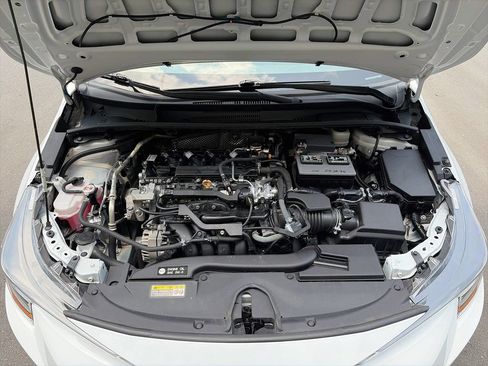Used 2024 Toyota Corolla LE FWD image 29