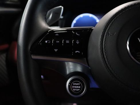 Used 2023 Maserati Grecale Modena image 12