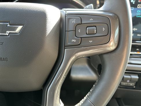 Used 2023 Chevrolet Silverado 1500 ZR2 w/ Technology Package image 19
