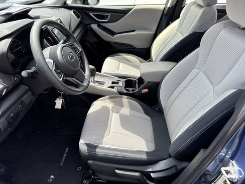 Certified 2023 Subaru Forester AWD/4WD image 3