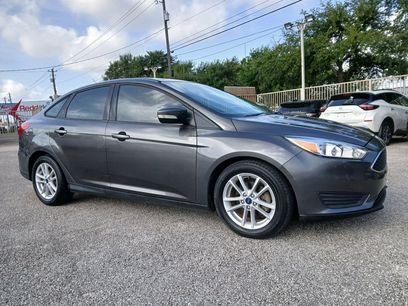 Used 2017 Ford Focus SE