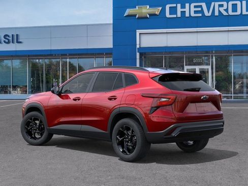 New 2026 Chevrolet Trax LT FWD image 3