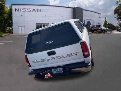 Used 2006 Chevrolet Silverado 2500 W/T RWD image 26