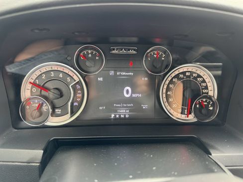 Used 2017 RAM 2500 Laramie w/ Sport Appearance Group AWD/4WD image 14