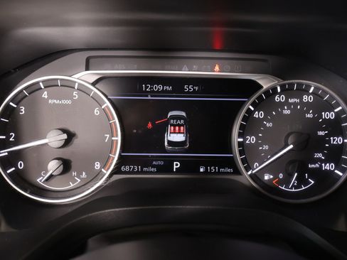 Used 2023 Nissan Rogue SV AWD/4WD image 4