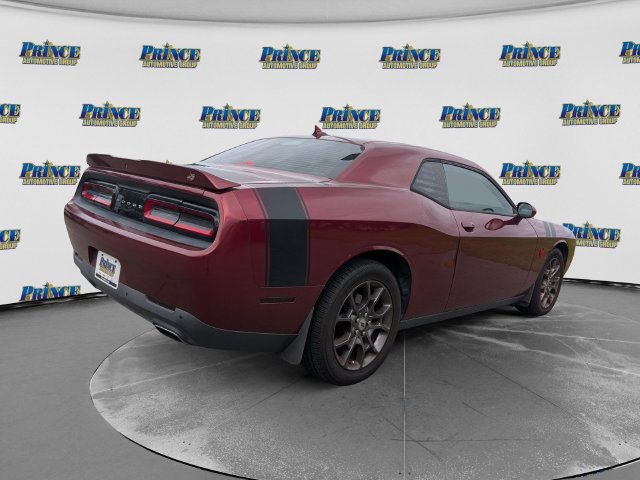 Used 2018 Dodge Challenger GT AWD/4WD image 3