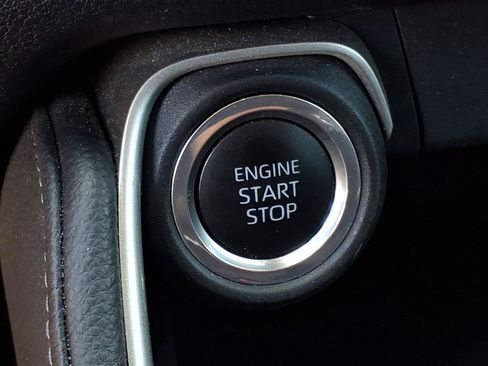 Used 2024 Toyota Grand Highlander AWD image 25