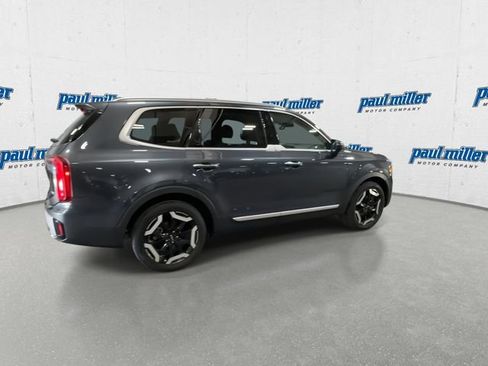 Used 2023 Kia Telluride S w/ S Sunroof Package AWD/4WD image 12