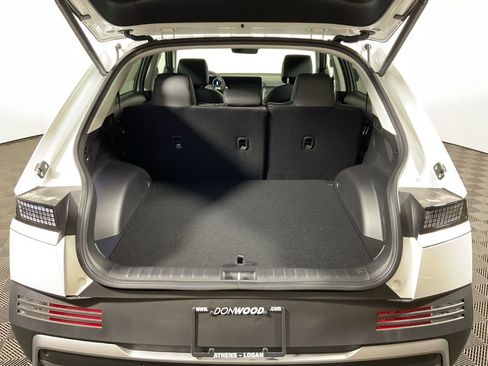 New 2025 Hyundai Ioniq 5 SEL image 16