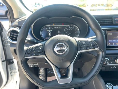 New 2025 Nissan Versa SV w/ Trunk Package image 15