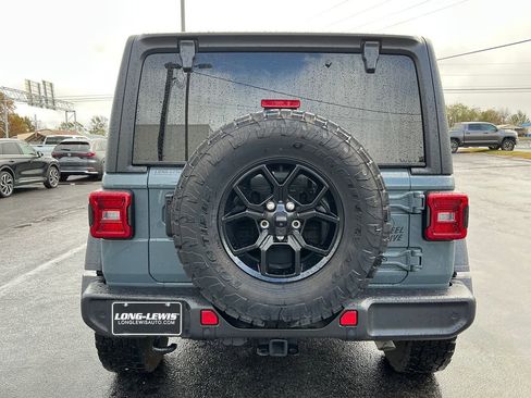 Used 2024 Jeep Wrangler Willys image 5