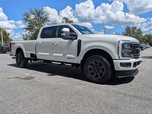 Certified 2023 Ford F250 Lariat w/ Lariat Ultimate Package image 2