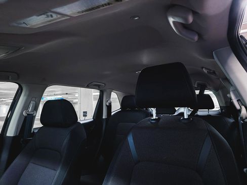 Used 2023 Honda CR-V LX image 17