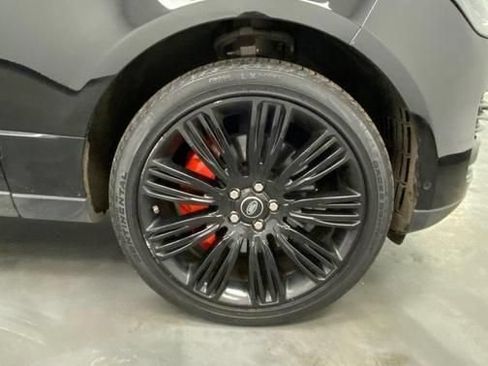 Used 2018 Land Rover Range Rover Supercharged AWD/4WD image 17