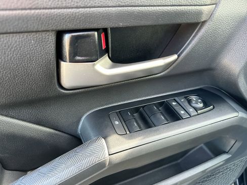 Used 2024 Toyota Tacoma TRD Off-Road image 14